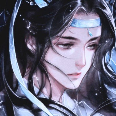 救人牺牲英雄的证书奖状铺满床